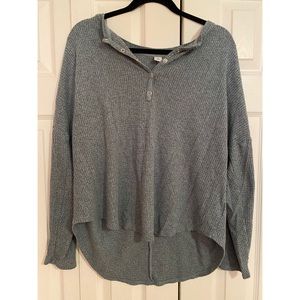 Old Navy - Size: L - Light Blue V-Neck/Button Down